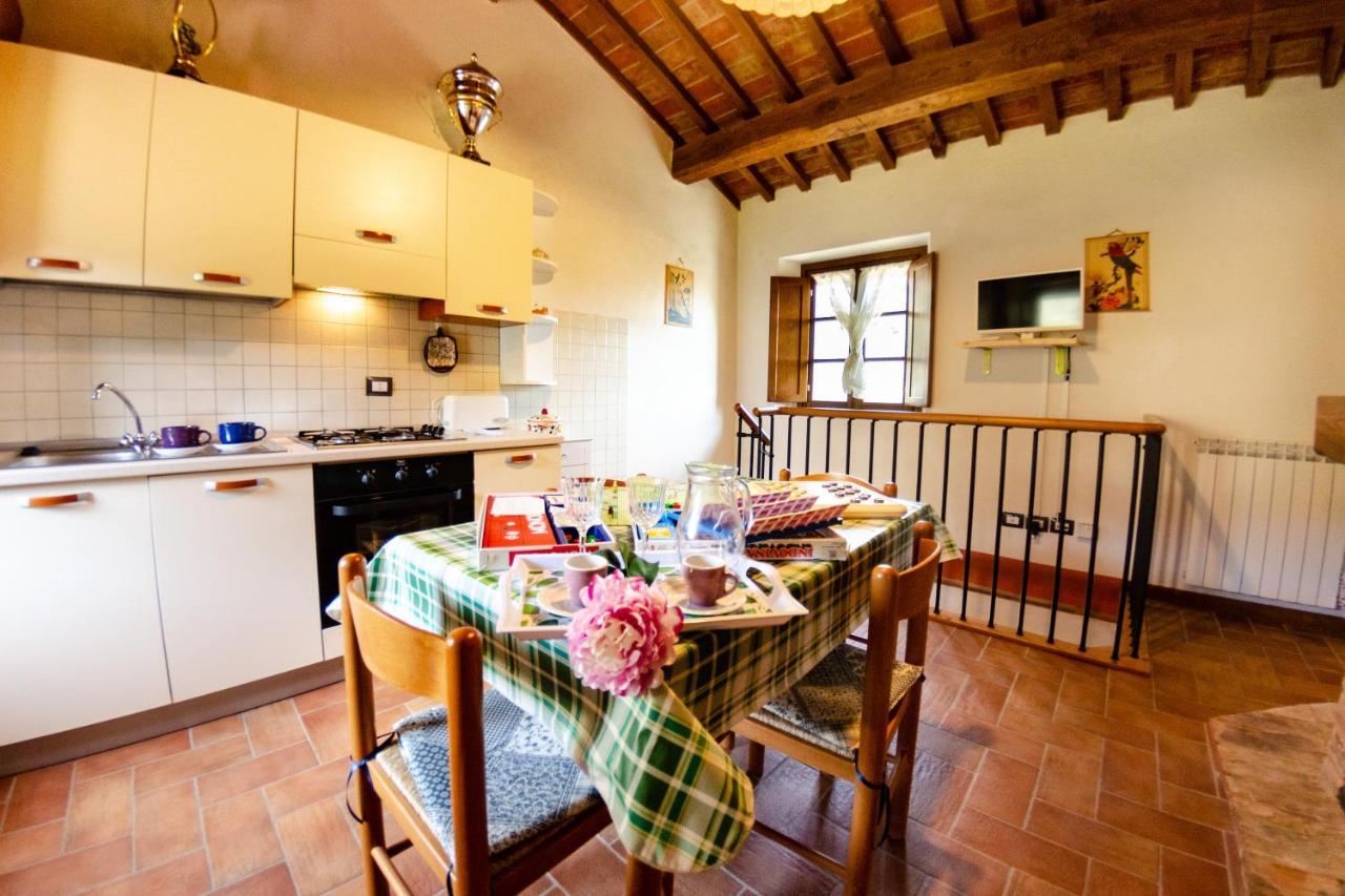 Podere Di Mero Casolare Buti エクステリア 写真