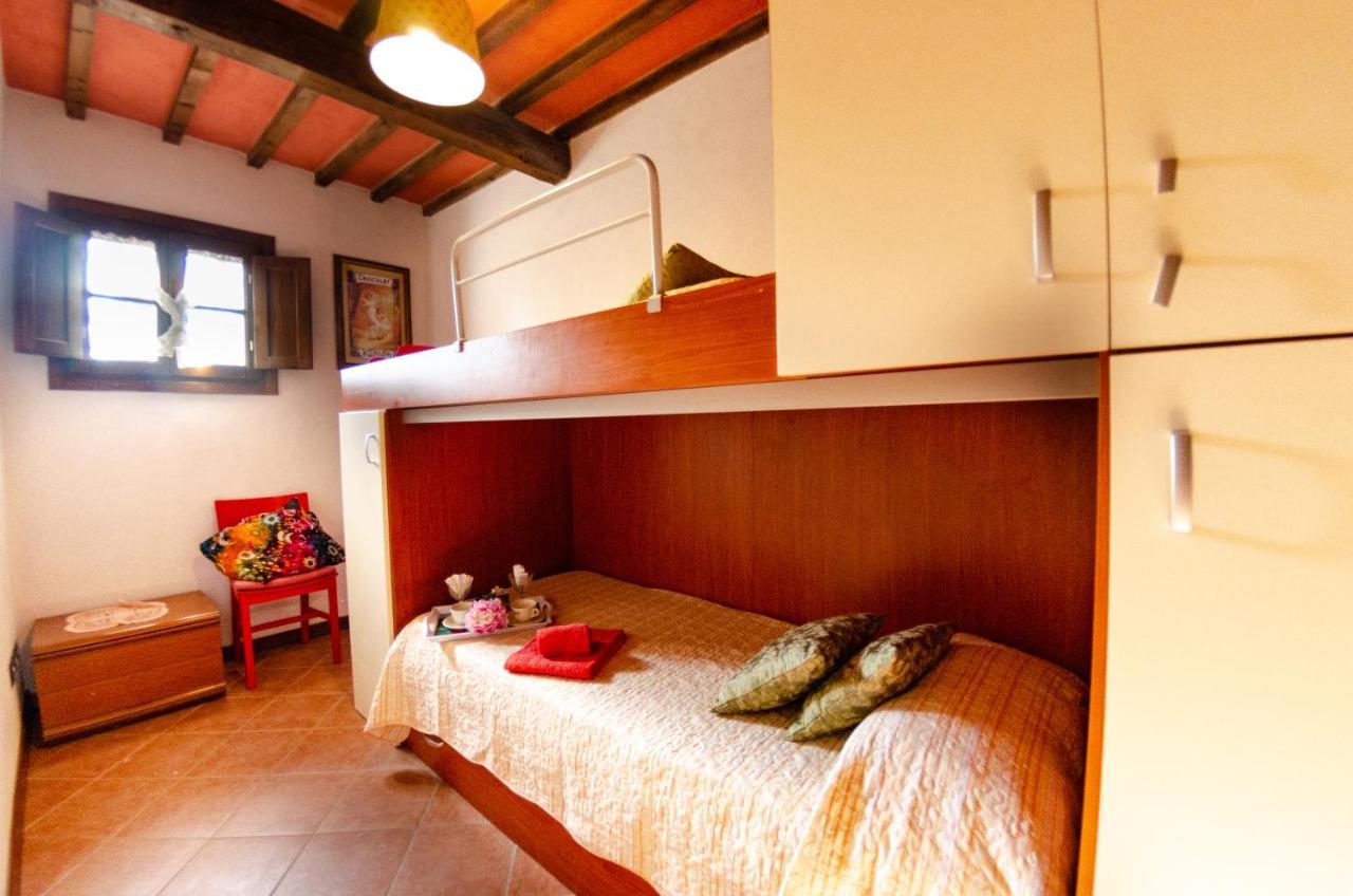 Podere Di Mero Casolare Buti エクステリア 写真